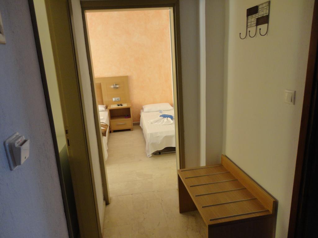 Maik Apartments เมตามอร์โฟซี ห้อง รูปภาพ