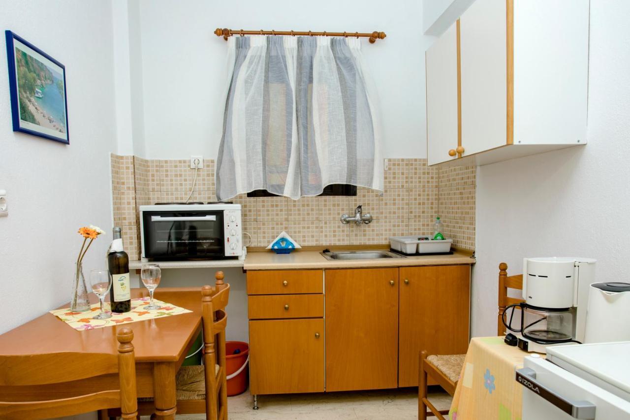 Maik Apartments เมตามอร์โฟซี ภายนอก รูปภาพ